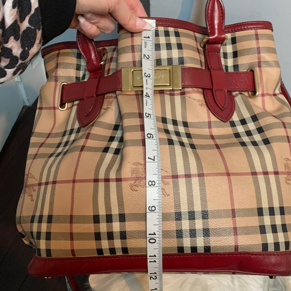 Authentic Burberry slouch 3 way bag - Picture 7 of 17